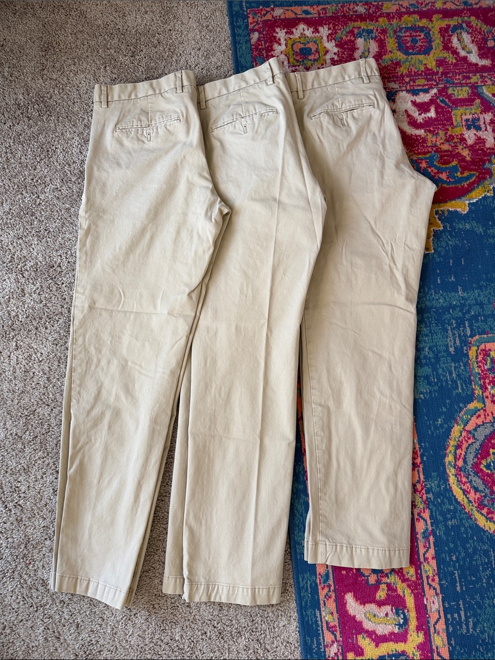 GAP Men's Straight Chinos in Khaki 33x32 and 32x32 bundle of three GAP for good